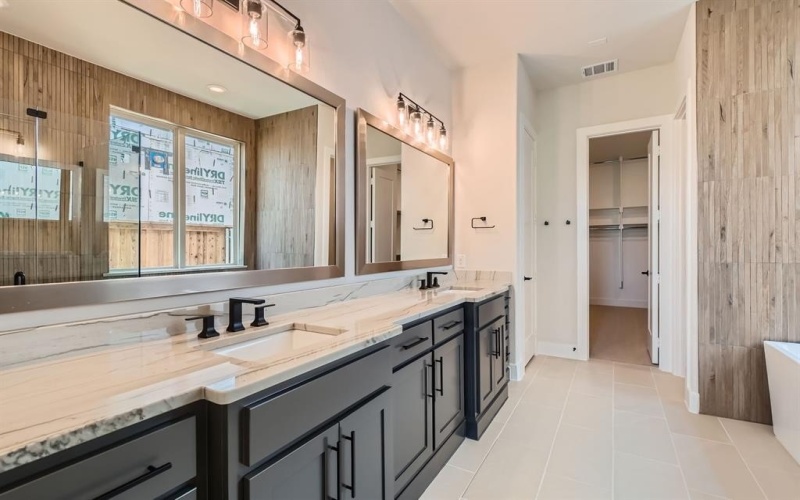 1244 High, The Colony, TX 75056, 4 Bedrooms Bedrooms, ,5 BathroomsBathrooms,Residential,For Sale,1244 High,20619378