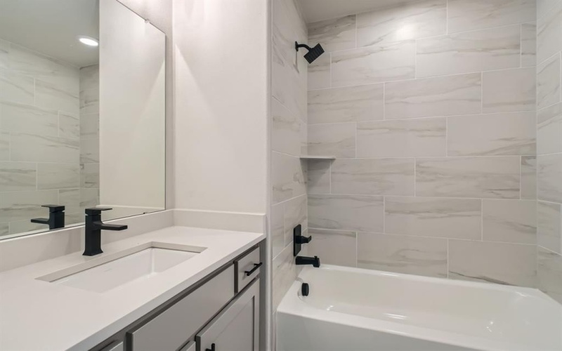 1244 High, The Colony, TX 75056, 4 Bedrooms Bedrooms, ,5 BathroomsBathrooms,Residential,For Sale,1244 High,20619378