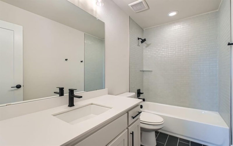 1244 High, The Colony, TX 75056, 4 Bedrooms Bedrooms, ,5 BathroomsBathrooms,Residential,For Sale,1244 High,20619378