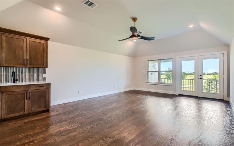 1244 High, The Colony, TX 75056, 4 Bedrooms Bedrooms, ,5 BathroomsBathrooms,Residential,For Sale,1244 High,20619378