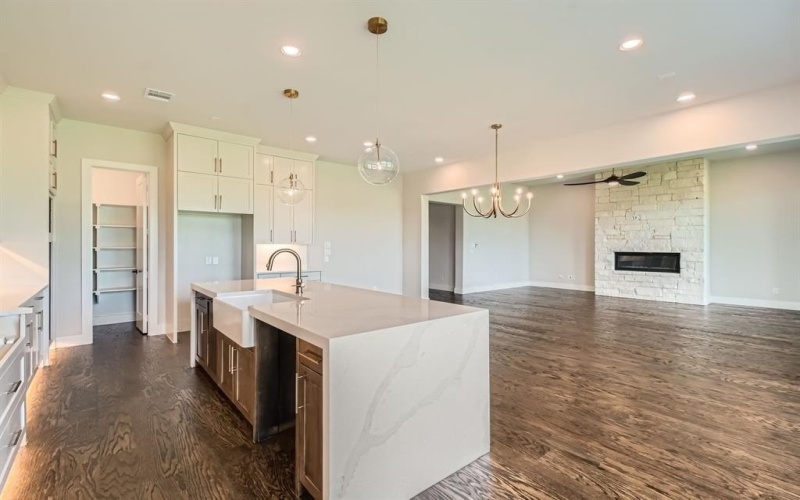 1244 High, The Colony, TX 75056, 4 Bedrooms Bedrooms, ,5 BathroomsBathrooms,Residential,For Sale,1244 High,20619378