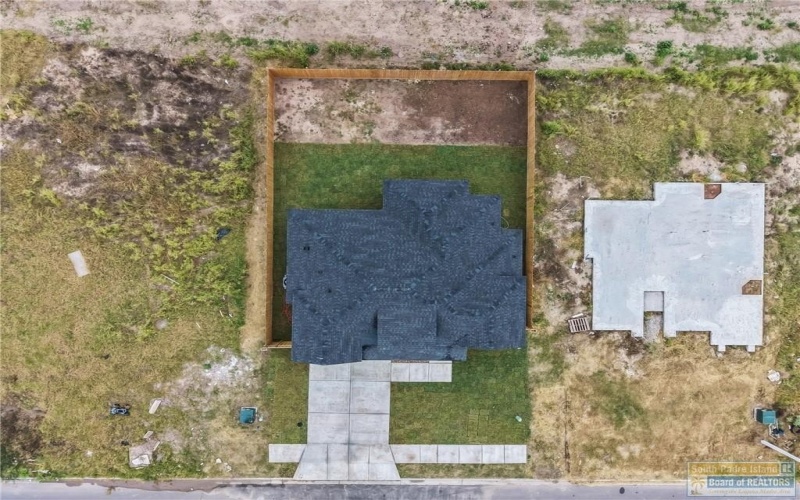 2413 Calle Moreno, Brownsville, TX 78521, 3 Bedrooms Bedrooms, ,2 BathroomsBathrooms,Residential,For Sale,2413 Calle Moreno,0,104842