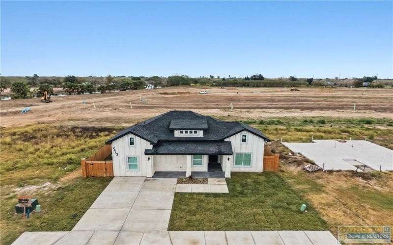 2413 Calle Moreno, Brownsville, TX 78521, 3 Bedrooms Bedrooms, ,2 BathroomsBathrooms,Residential,For Sale,2413 Calle Moreno,0,104842