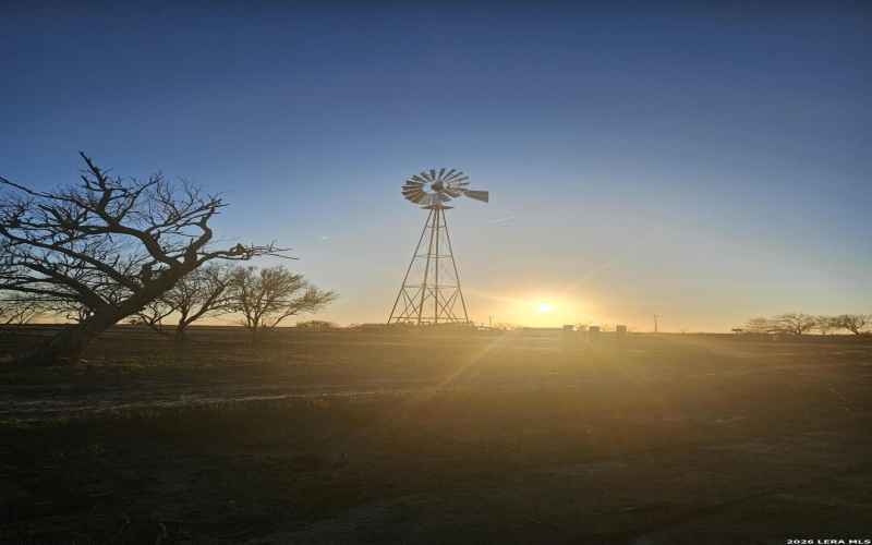 129 Sylas Hayes Loop, Pleasanton, TX 78064, 3 Bedrooms Bedrooms, ,2 BathroomsBathrooms,Residential,For Sale,129 Sylas Hayes Loop,0,1939283