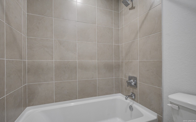 9914 Chavaneaux Lndg, San Antonio, TX 78221, 4 Bedrooms Bedrooms, ,2 BathroomsBathrooms,Residential,For Sale,9914 Chavaneaux Lndg,0,1939303