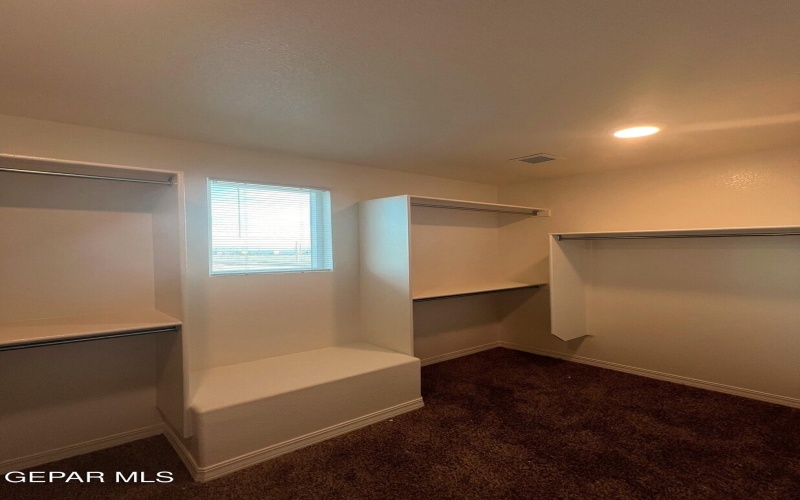 5980 Emmitt Smith Street, El Paso, TX 79924, 4 Bedrooms Bedrooms, ,1 BathroomBathrooms,Residential,For Sale,5980 Emmitt Smith Street,0,937825