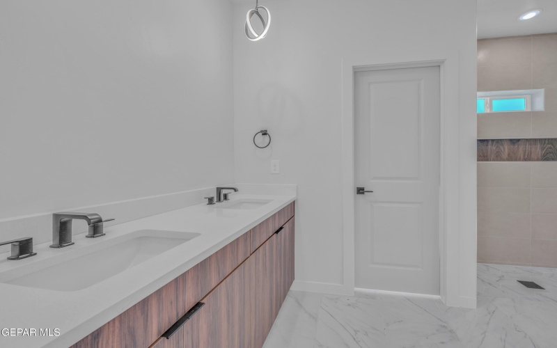 12112 Nesreen Drive, El Paso, TX 79934, 3 Bedrooms Bedrooms, ,2 BathroomsBathrooms,Residential,For Sale,12112 Nesreen Drive,0,937843