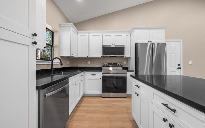 415 Deergrass Dr, Brookeland, TX 75931, 2 Habitaciones Habitaciones , ,2 BañosBaños,Residential,En Venta,415 Deergrass Dr,0,5107932