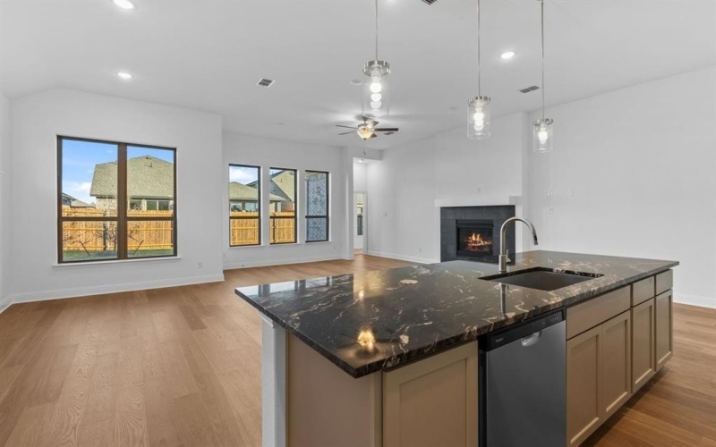 4512 Norcross Drive #Lane, Fort Worth, TX 76036, 4 Habitaciones Habitaciones , ,3 BañosBaños,Residential,En Venta,4512 Norcross Drive,0,20985442