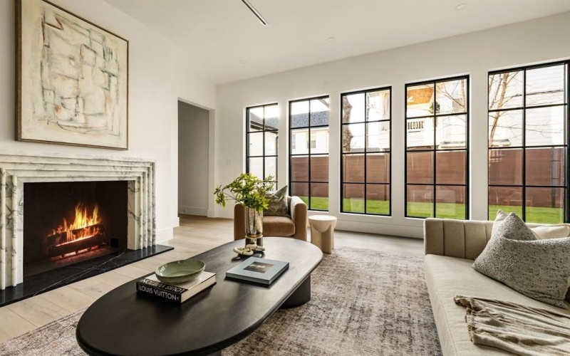 5706 Stanford Avenue, Dallas, TX 75209, 5 Habitaciones Habitaciones , ,6 BañosBaños,Residential,En Venta,5706 Stanford Avenue,0,21042055