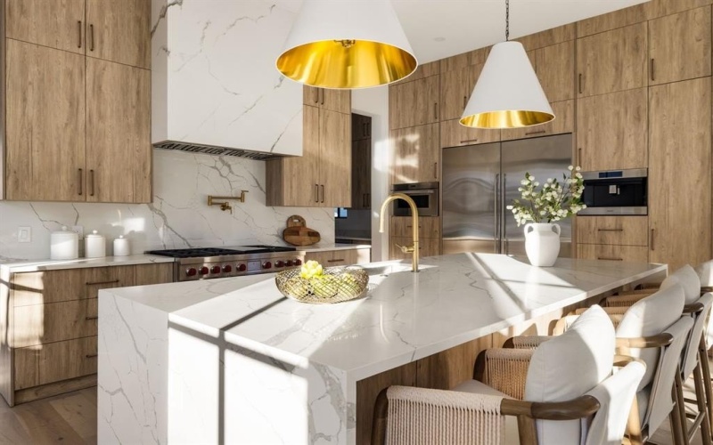 5706 Stanford Avenue, Dallas, TX 75209, 5 Habitaciones Habitaciones , ,6 BañosBaños,Residential,En Venta,5706 Stanford Avenue,0,21042055