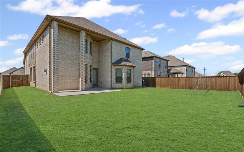 312 Cowling Drive, Little Elm, TX 75068, 5 Bedrooms Bedrooms, ,3 BathroomsBathrooms,Residential,For Sale,312 Cowling Drive,0,21144770