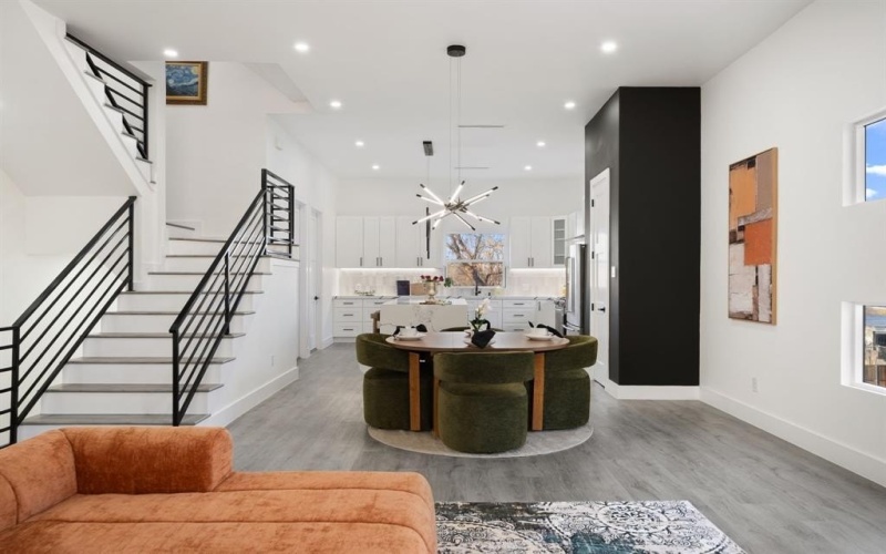 1919 Pollard Street, Dallas, TX 75208, 3 Habitaciones Habitaciones , ,3 BañosBaños,Residential,En Venta,1919 Pollard Street,0,21157671