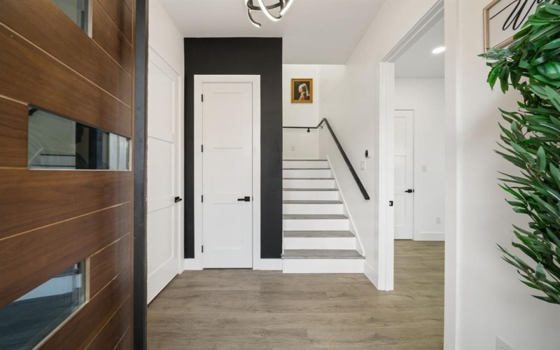 1919 Pollard Street, Dallas, TX 75208, 3 Habitaciones Habitaciones , ,3 BañosBaños,Residential,En Venta,1919 Pollard Street,0,21157671