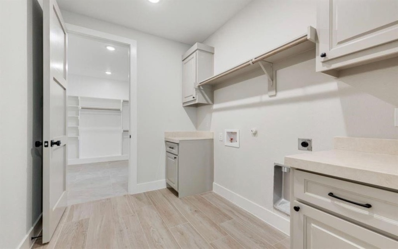 1760 Ryder Lee Lane, Waxahachie, TX 75165, 3 Bedrooms Bedrooms, ,2 BathroomsBathrooms,Residential,For Sale,1760 Ryder Lee Lane,0,21173372