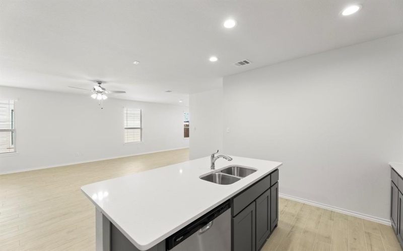 1711 Teton River Drive, Blue Ridge, TX 75424, 3 Bedrooms Bedrooms, ,2 BathroomsBathrooms,Residential,For Sale,1711 Teton River Drive,0,21173385