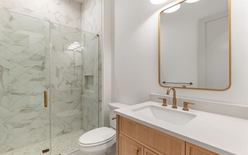 1810 Corona Street, Dallas, TX 75214, 5 Habitaciones Habitaciones , ,5 BañosBaños,Residential,En Venta,1810 Corona Street,0,21173420