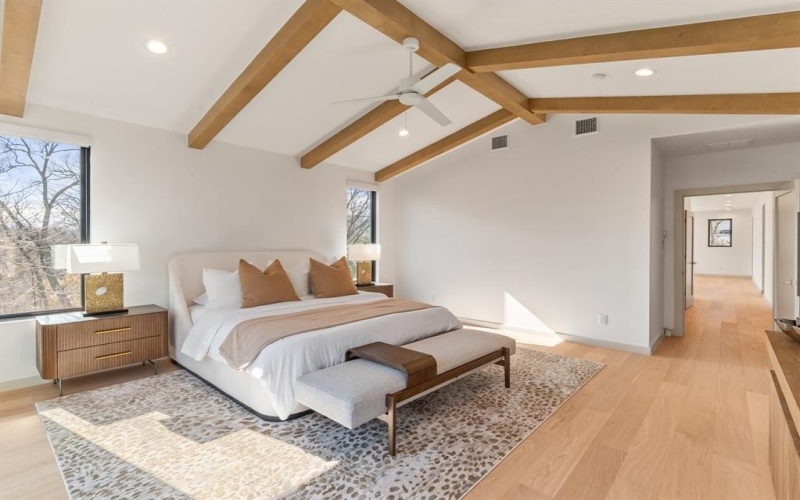 1810 Corona Street, Dallas, TX 75214, 5 Habitaciones Habitaciones , ,5 BañosBaños,Residential,En Venta,1810 Corona Street,0,21173420