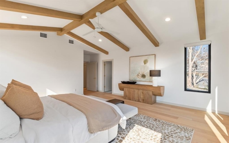 1810 Corona Street, Dallas, TX 75214, 5 Habitaciones Habitaciones , ,5 BañosBaños,Residential,En Venta,1810 Corona Street,0,21173420