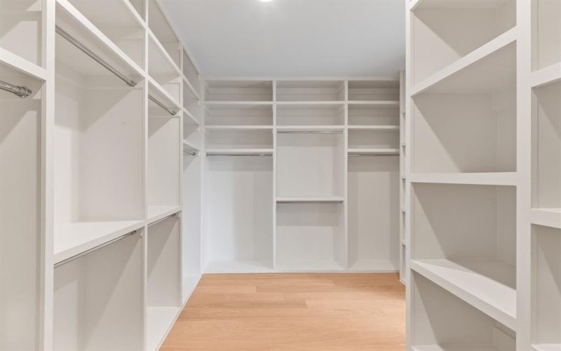 1810 Corona Street, Dallas, TX 75214, 5 Habitaciones Habitaciones , ,5 BañosBaños,Residential,En Venta,1810 Corona Street,0,21173420