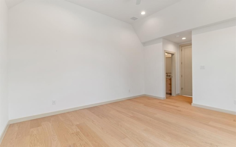 1810 Corona Street, Dallas, TX 75214, 5 Habitaciones Habitaciones , ,5 BañosBaños,Residential,En Venta,1810 Corona Street,0,21173420