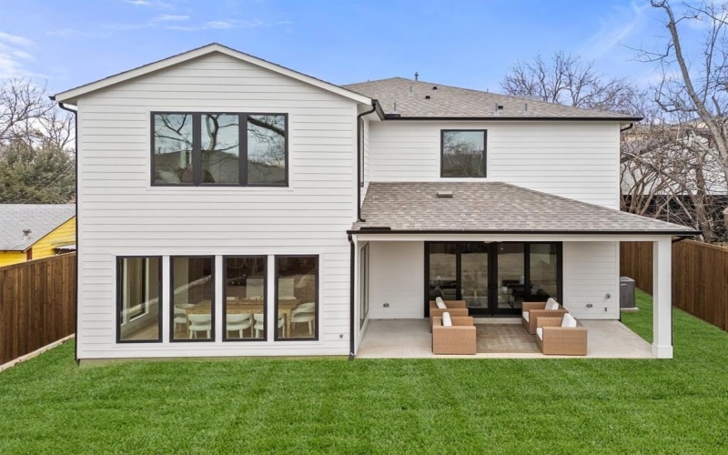 1810 Corona Street, Dallas, TX 75214, 5 Habitaciones Habitaciones , ,5 BañosBaños,Residential,En Venta,1810 Corona Street,0,21173420