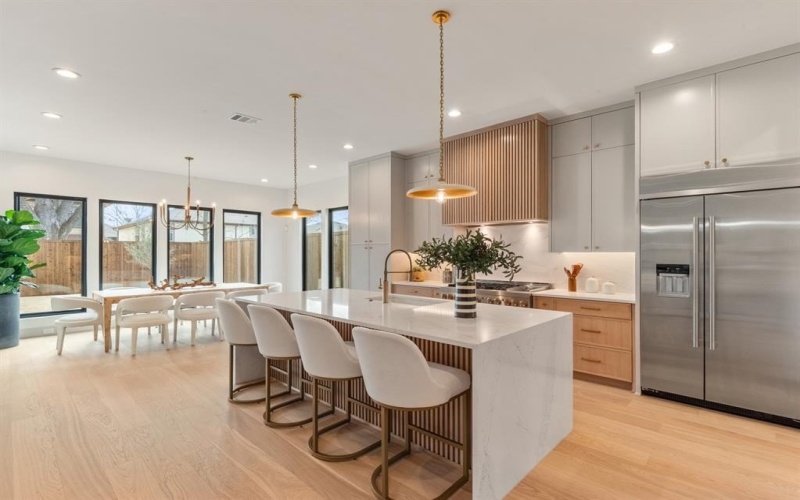 1810 Corona Street, Dallas, TX 75214, 5 Habitaciones Habitaciones , ,5 BañosBaños,Residential,En Venta,1810 Corona Street,0,21173420