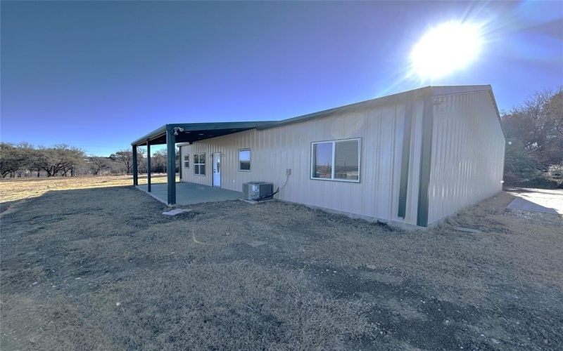 530 Lois Circle, Granbury, TX 76049, 3 Bedrooms Bedrooms, ,2 BathroomsBathrooms,Residential,For Sale,530 Lois Circle,0,21173424