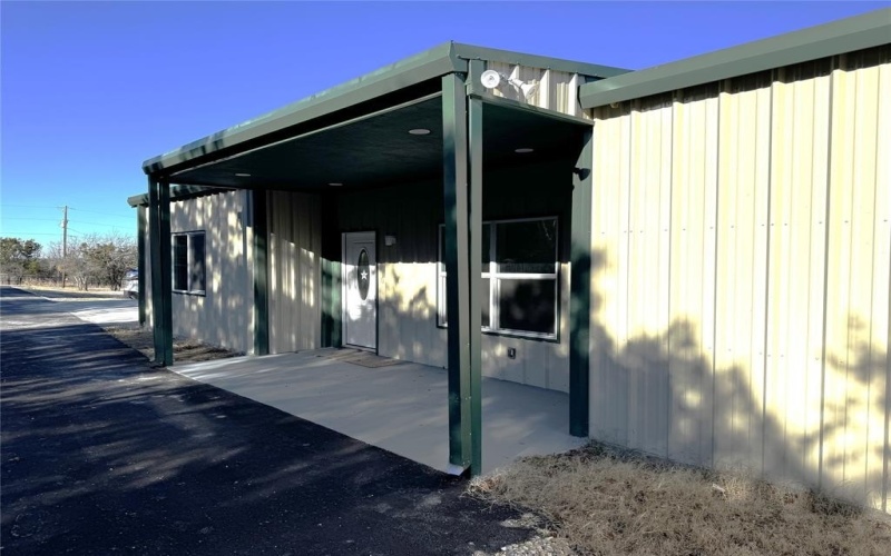 530 Lois Circle, Granbury, TX 76049, 3 Bedrooms Bedrooms, ,2 BathroomsBathrooms,Residential,For Sale,530 Lois Circle,0,21173424