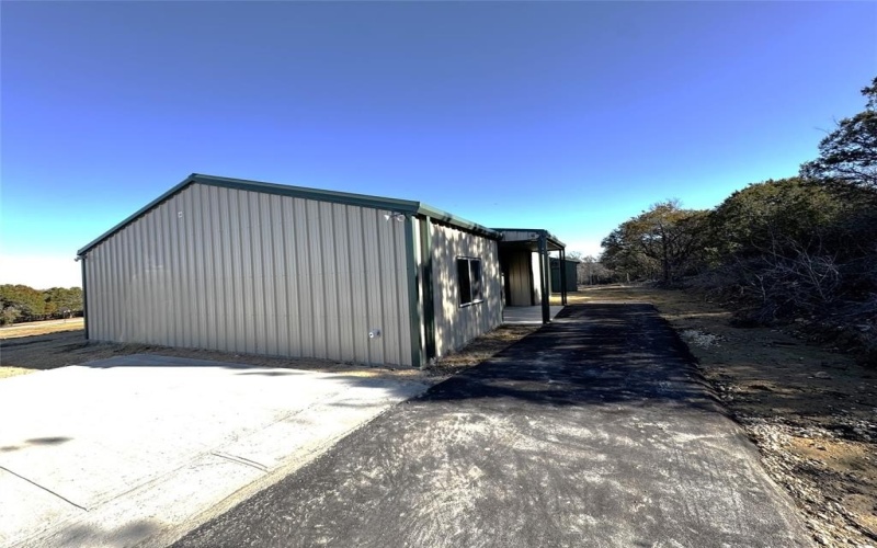 530 Lois Circle, Granbury, TX 76049, 3 Bedrooms Bedrooms, ,2 BathroomsBathrooms,Residential,For Sale,530 Lois Circle,0,21173424