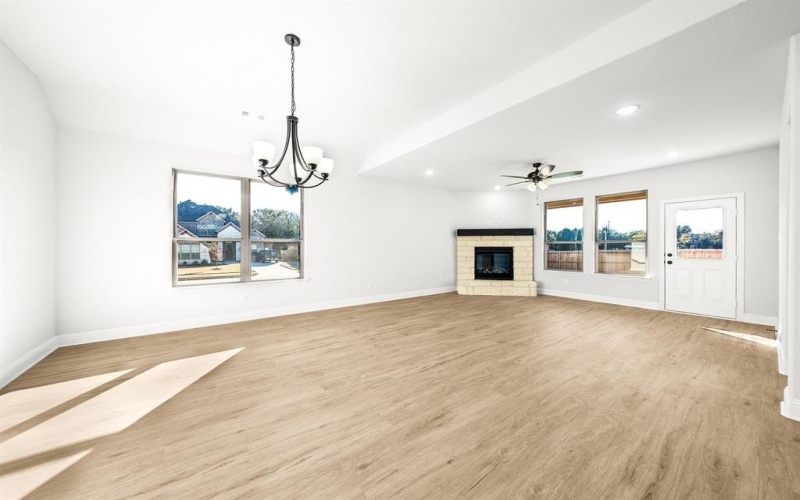 550 Cristo Range Drive, Greenville, TX 75402, 4 Habitaciones Habitaciones , ,2 BañosBaños,Residential,En Venta,550 Cristo Range Drive,0,21173477