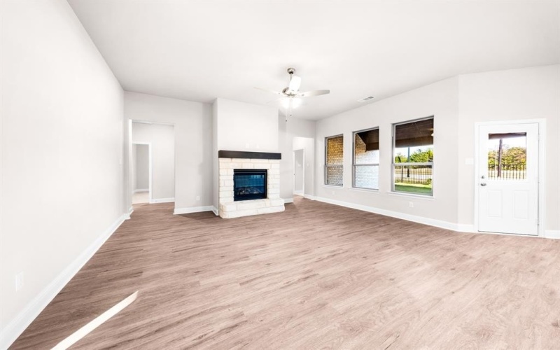 515 Cristo Range Drive, Greenville, TX 75402, 4 Bedrooms Bedrooms, ,2 BathroomsBathrooms,Residential,For Sale,515 Cristo Range Drive,0,21173499