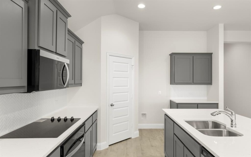 3017 Rembrandt Drive, Royse City, TX 75189, 4 Bedrooms Bedrooms, ,2 BathroomsBathrooms,Residential,For Sale,3017 Rembrandt Drive,0,21173508