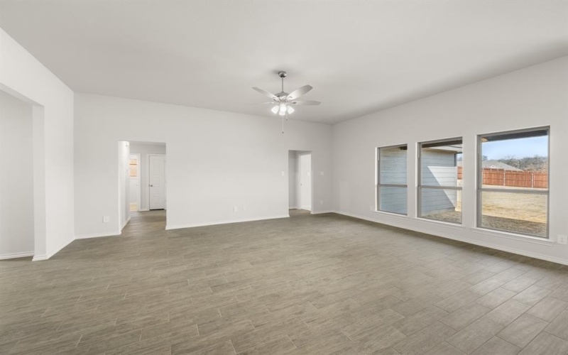 805 Stone Eagle Drive, Azle, TX 76020, 3 Bedrooms Bedrooms, ,2 BathroomsBathrooms,Residential,For Sale,805 Stone Eagle Drive,0,21173510