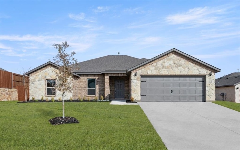 805 Stone Eagle Drive, Azle, TX 76020, 3 Bedrooms Bedrooms, ,2 BathroomsBathrooms,Residential,For Sale,805 Stone Eagle Drive,0,21173510