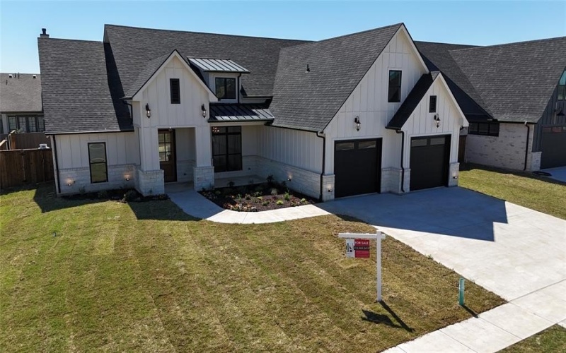 2033 Nichole Boulevard, Pottsboro, TX 75076, 4 Habitaciones Habitaciones , ,3 BañosBaños,Residential,En Venta,2033 Nichole Boulevard,0,21164075