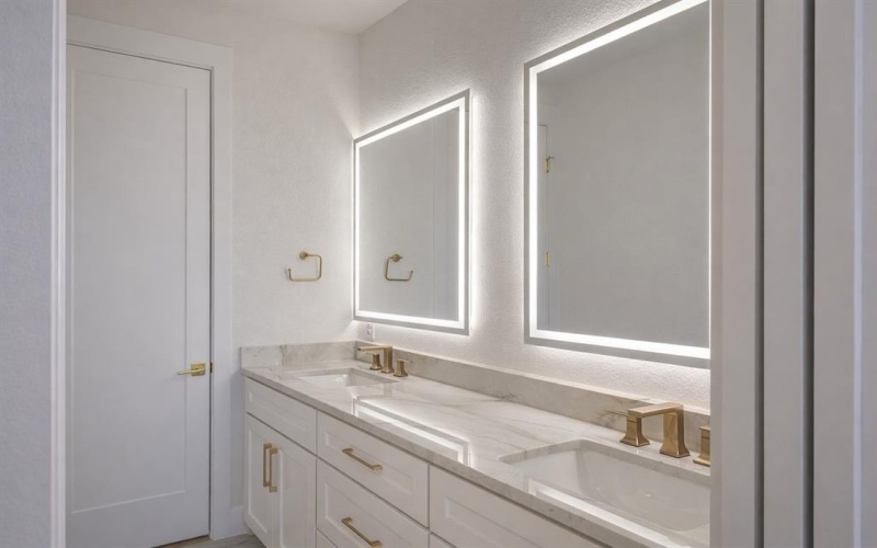 2029 Nichole Boulevard, Pottsboro, TX 75076, 4 Habitaciones Habitaciones , ,3 BañosBaños,Residential,En Venta,2029 Nichole Boulevard,0,21164077