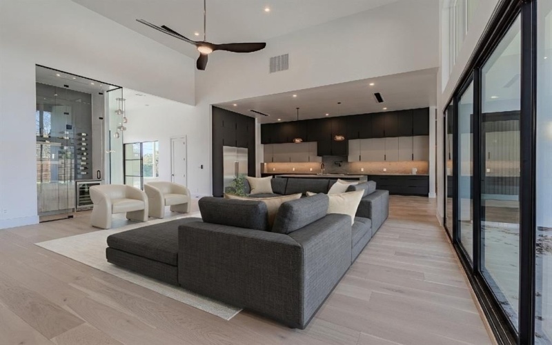 11232 Hillcrest Road, Dallas, TX 75230, 4 Bedrooms Bedrooms, ,6 BathroomsBathrooms,Residential,For Sale,11232 Hillcrest Road,0,21167912