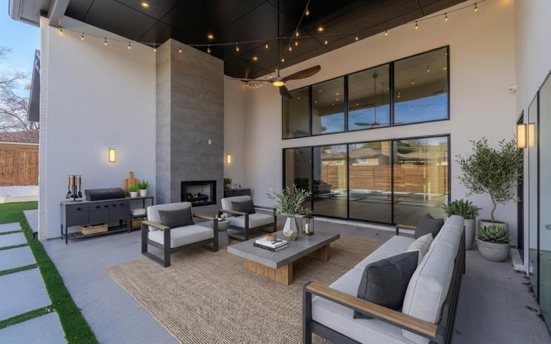 11232 Hillcrest Road, Dallas, TX 75230, 4 Bedrooms Bedrooms, ,6 BathroomsBathrooms,Residential,For Sale,11232 Hillcrest Road,0,21167912