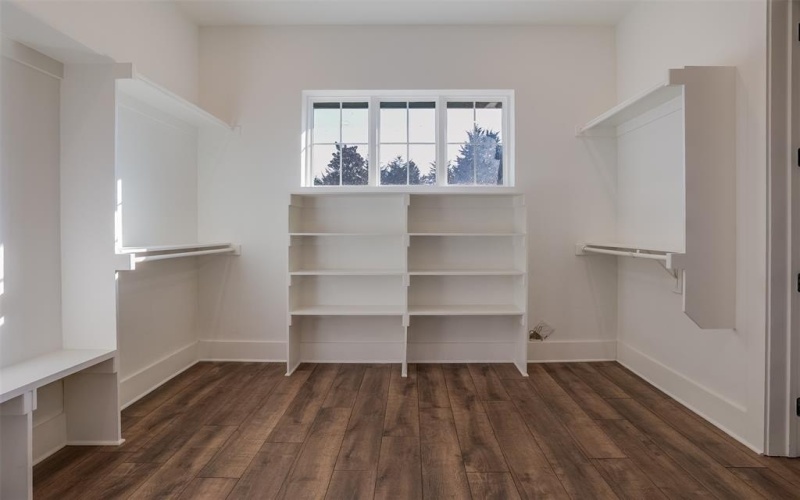 4031 Waters Edge Drive, Midlothian, TX 76065, 4 Habitaciones Habitaciones , ,3 BañosBaños,Residential,En Venta,4031 Waters Edge Drive,0,21168224