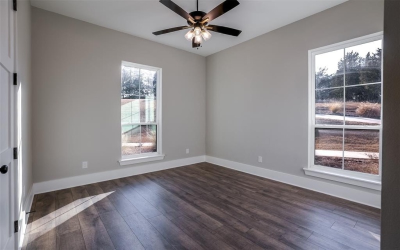 4031 Waters Edge Drive, Midlothian, TX 76065, 4 Habitaciones Habitaciones , ,3 BañosBaños,Residential,En Venta,4031 Waters Edge Drive,0,21168224