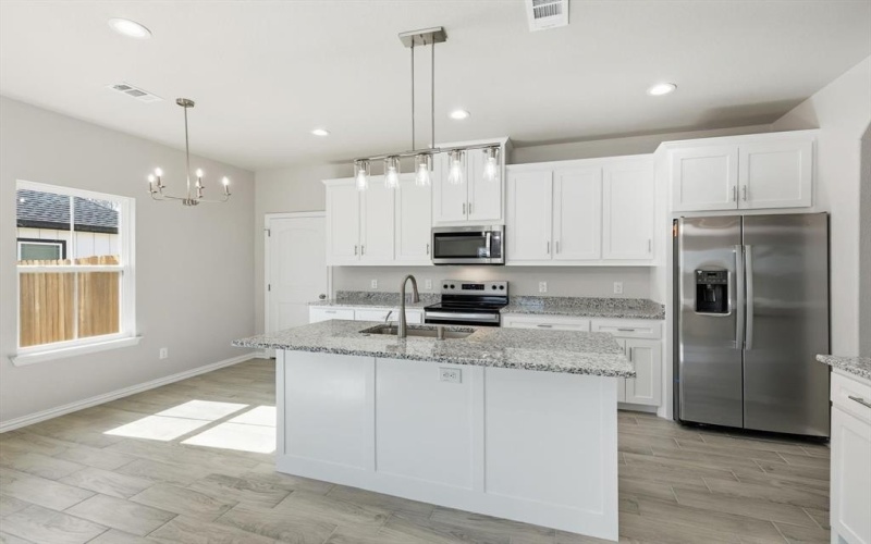 709 3rd Street, Bridgeport, TX 76426, 3 Bedrooms Bedrooms, ,2 BathroomsBathrooms,Residential,For Sale,709 3rd Street,0,21168297