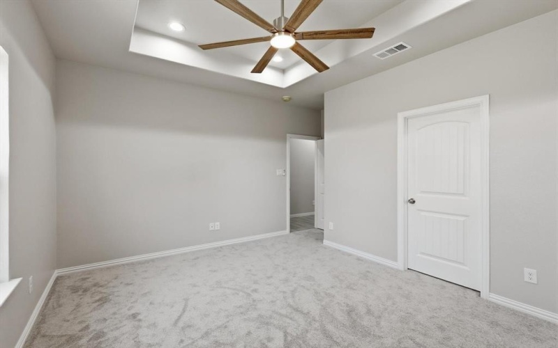 709 3rd Street, Bridgeport, TX 76426, 3 Bedrooms Bedrooms, ,2 BathroomsBathrooms,Residential,For Sale,709 3rd Street,0,21168297