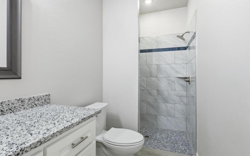 709 3rd Street, Bridgeport, TX 76426, 3 Bedrooms Bedrooms, ,2 BathroomsBathrooms,Residential,For Sale,709 3rd Street,0,21168297