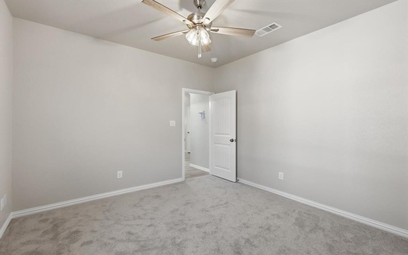 709 3rd Street, Bridgeport, TX 76426, 3 Bedrooms Bedrooms, ,2 BathroomsBathrooms,Residential,For Sale,709 3rd Street,0,21168297