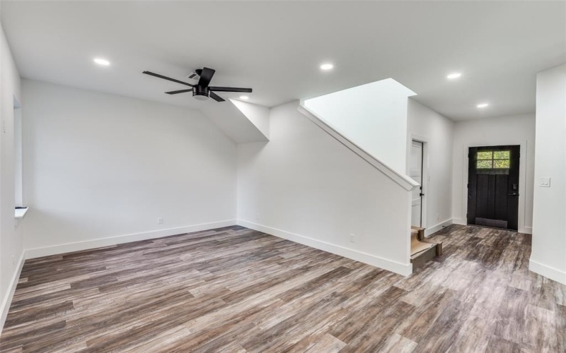 1013 Murphy Street, Gainesville, TX 76240, 4 Bedrooms Bedrooms, ,3 BathroomsBathrooms,Residential,For Sale,1013 Murphy Street,0,21168543