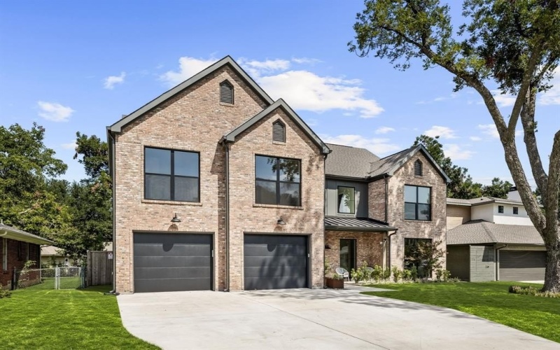 8638 Lockhaven Drive, Dallas, TX 75238, 5 Bedrooms Bedrooms, ,7 BathroomsBathrooms,Residential,For Sale,8638 Lockhaven Drive,0,21173668