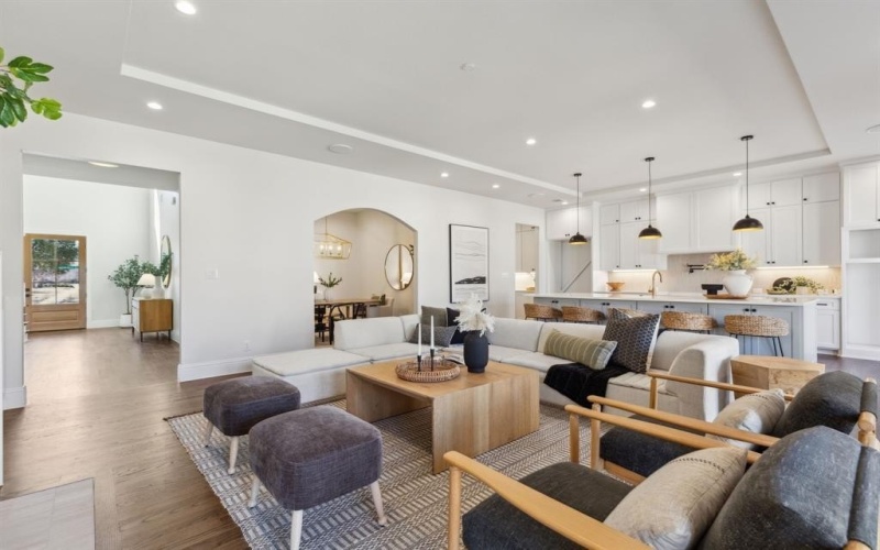 8638 Lockhaven Drive, Dallas, TX 75238, 5 Bedrooms Bedrooms, ,7 BathroomsBathrooms,Residential,For Sale,8638 Lockhaven Drive,0,21173668