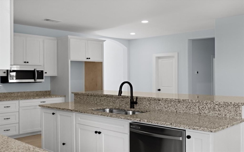 1013 Magnolia Court, Springtown, TX 76082, 4 Habitaciones Habitaciones , ,2 BañosBaños,Residential,En Venta,1013 Magnolia Court,0,21170424