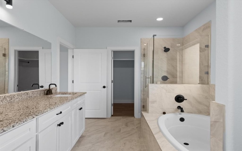 1013 Magnolia Court, Springtown, TX 76082, 4 Habitaciones Habitaciones , ,2 BañosBaños,Residential,En Venta,1013 Magnolia Court,0,21170424